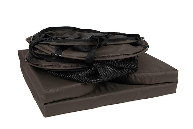 ccc064 fox easy mat frame and mat folded